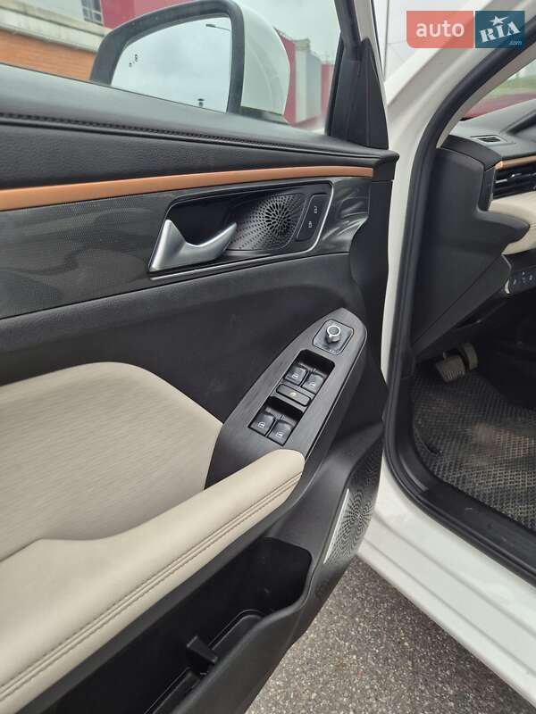 Позашляховик / Кросовер Haval Jolion 2021 в Києві фото 13 Позашляховик / Кросовер Haval Jolion 2021 в Києві