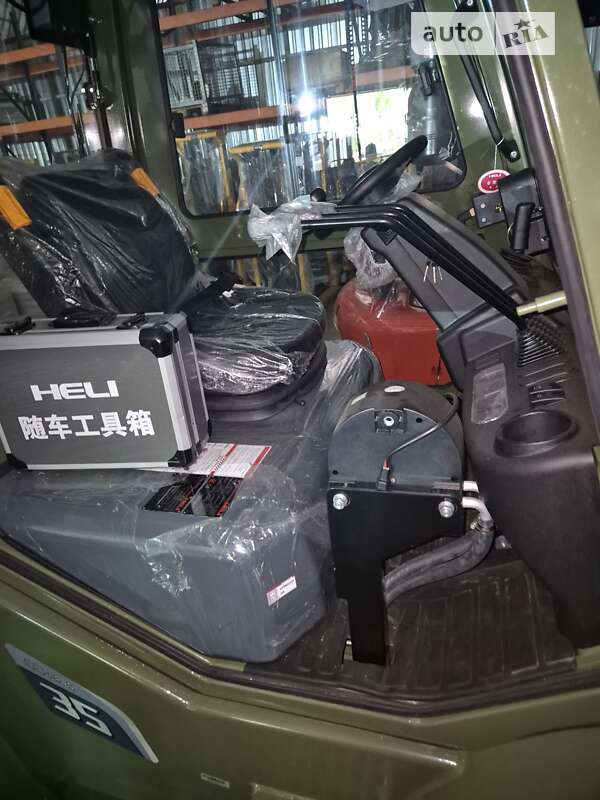 Вилочный погрузчик Heli CPCD 2024 в Киеве
