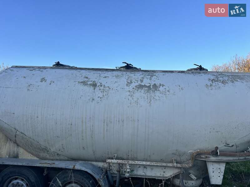 Цементовоз Hendricks BPW 1976 в Львові фото 3 Цементовоз Hendricks BPW 1976 в Львові