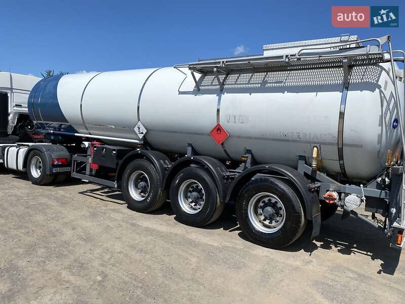 Цистерна Hendricks Goch 2003 в Хусте фото 14 Цистерна Hendricks Goch 2003 в Хусте