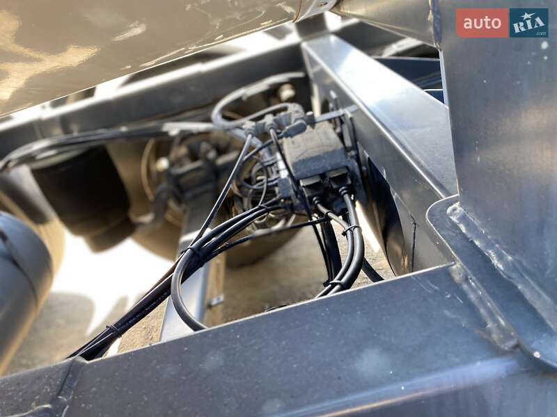 Цистерна Hendricks Goch 2003 в Хусте фото 26 Цистерна Hendricks Goch 2003 в Хусте