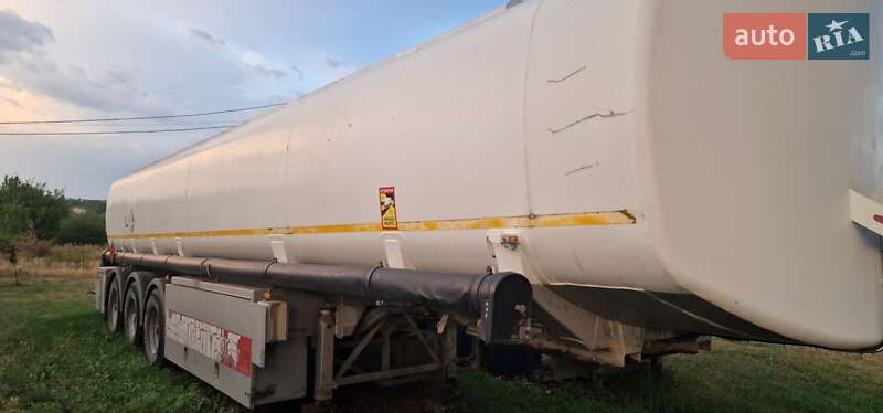 Цистерна полуприцеп Hendricks Goch 1998 в Днепре