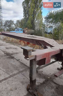 Контейнеровоз полуприцеп HFR SB 2005 в Витовском районе