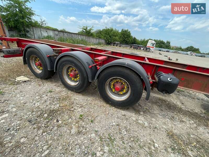 Контейнеровоз полуприцеп HFR SB 2005 в Одессе