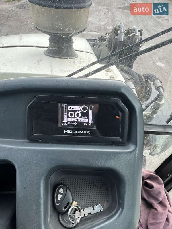 Екскаватор навантажувач Hidromek HMK 102B Alpha 2016 в Черкасах