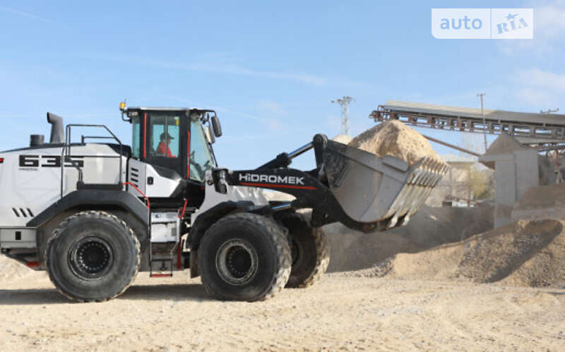 Фронтальный погрузчик Hidromek HMK 2025 в 
