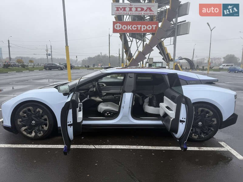 Лимузин HiPhi Z 2023 в Хмельницком фото 20 Лимузин HiPhi Z 2023 в Хмельницком