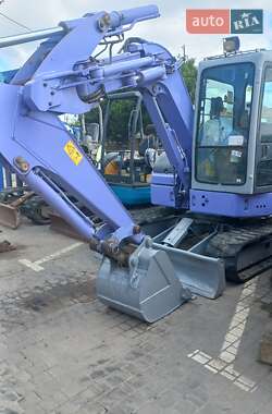 Гусеничный экскаватор Hitachi EX 2001 в Одессе