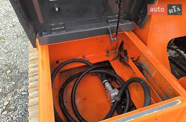 Гусеничний екскаватор Hitachi ZAXIS 2007 в 