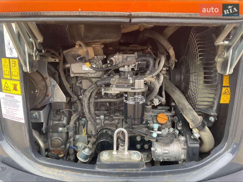 Миниэкскаватор Hitachi ZAXIS 2021 в Монастыриске