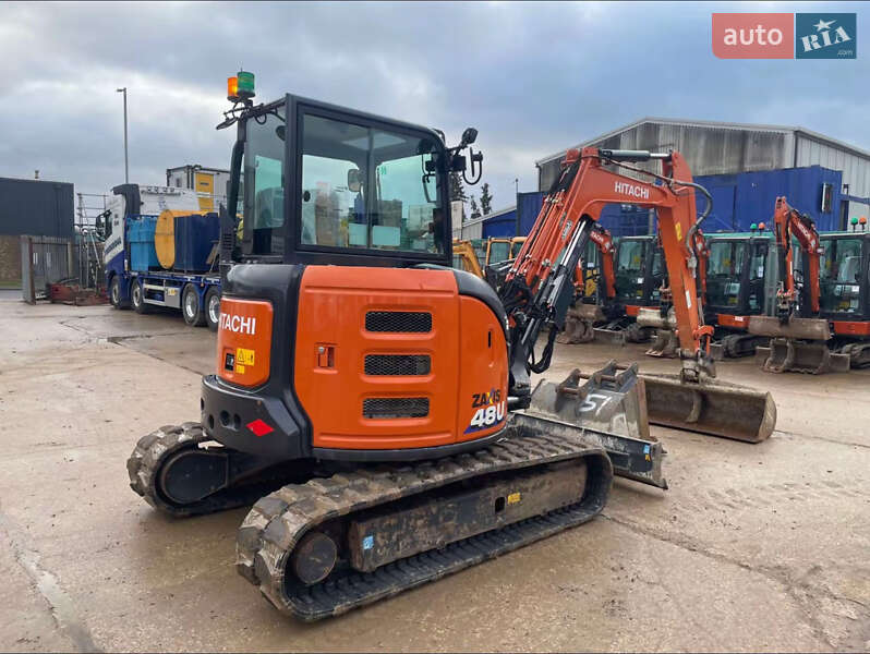 Миниэкскаватор Hitachi ZAXIS 2021 в Монастыриске