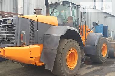 Фронтальні навантажувачі Hitachi ZW 2014 в Черкасах