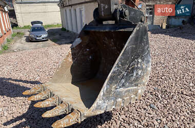 Колесный экскаватор Hitachi ZX 140 2013 в 
