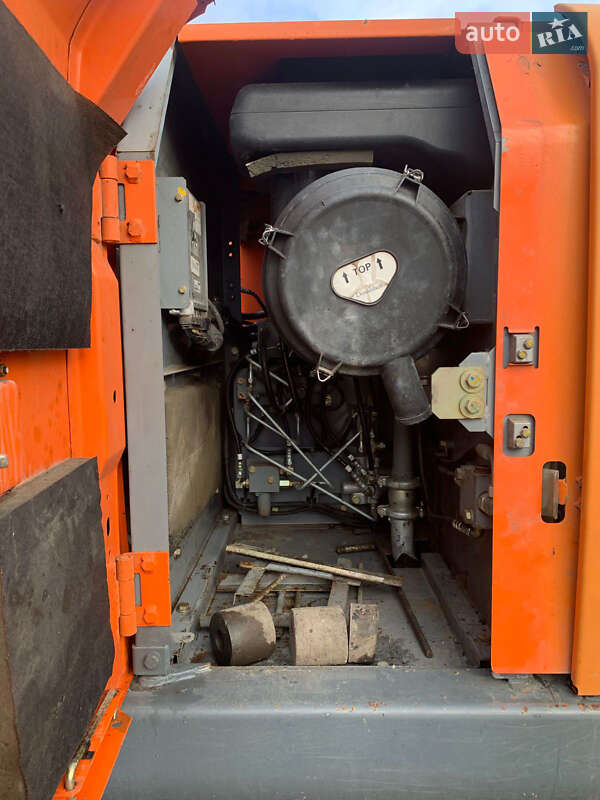 Гусеничний екскаватор Hitachi ZX 200LC-3 2009 в Дубні