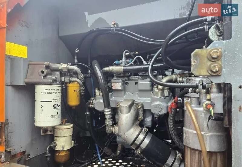 Гусеничный экскаватор Hitachi ZX 210LC-5B 2011 в Киеве фото 6 Гусеничный экскаватор Hitachi ZX 210LC-5B 2011 в Киеве