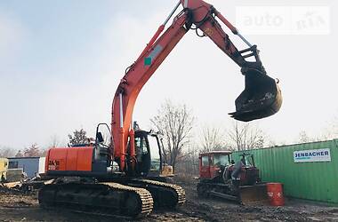 Гусеничный экскаватор Hitachi ZX 2006 в Киеве