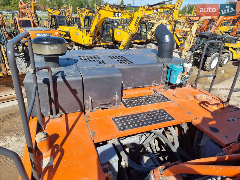 Гусеничный экскаватор Hitachi ZX 2015 в Одессе