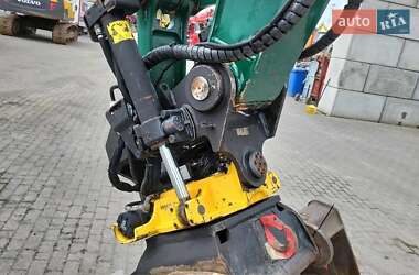 Колесный экскаватор Hitachi ZX 2015 в 