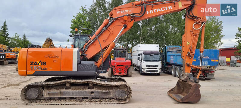 Гусеничный экскаватор Hitachi ZX 2010 в Одессе