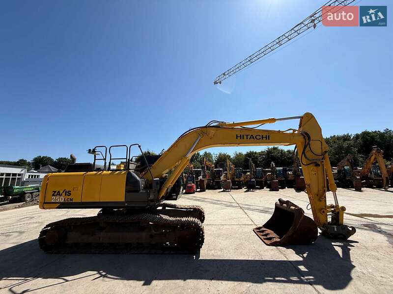 Hitachi ZX 2017
