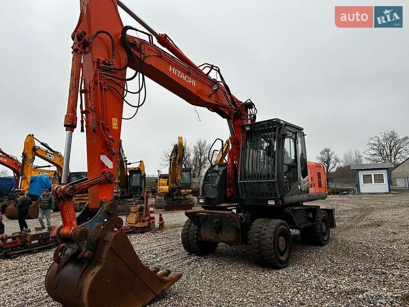 Колесный экскаватор Hitachi ZX 2010 в 