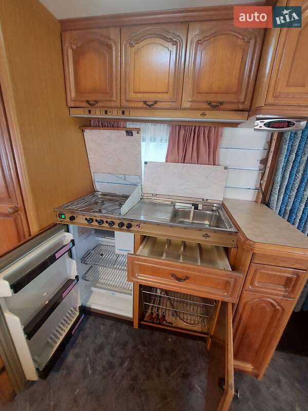 Причіп дача Hobby Prestige 1995 в Житомирі