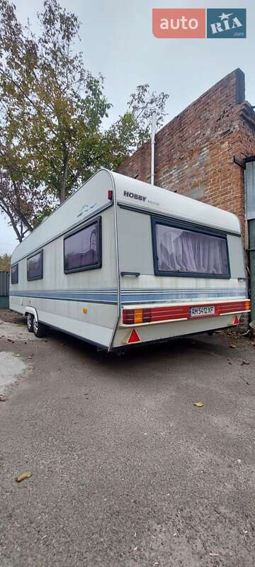 Причіп дача Hobby Prestige 1995 в Житомирі