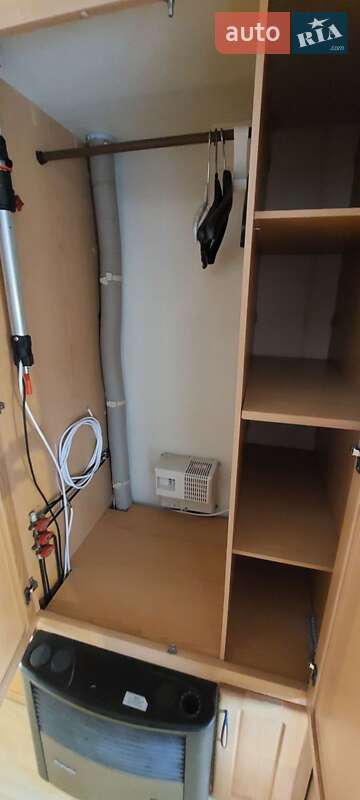 Причіп дача Hobby Prestige 2001 в Житомирі