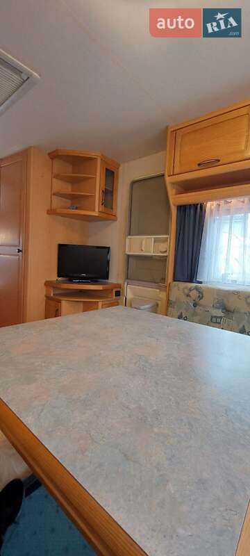 Причіп дача Hobby Prestige 2001 в Житомирі