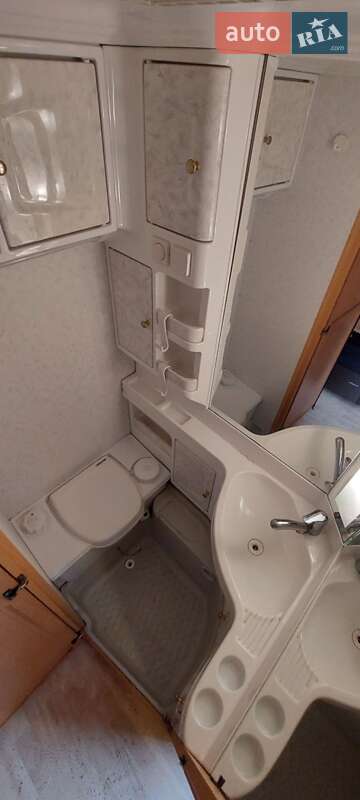 Причіп дача Hobby Prestige 2001 в Житомирі