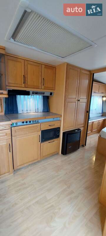 Причіп дача Hobby Prestige 2001 в Житомирі