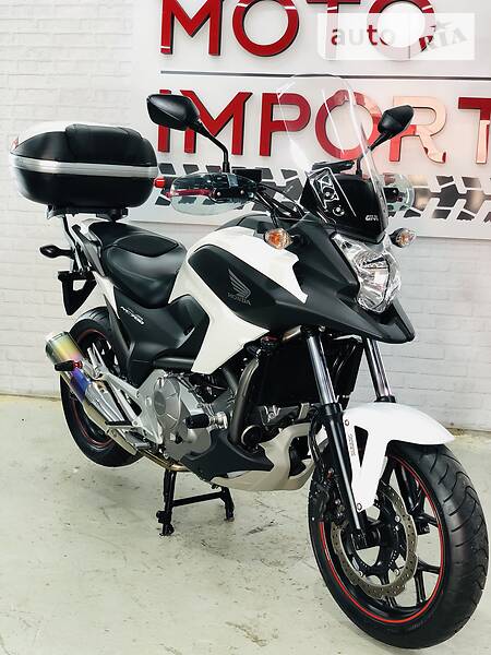 Мотоцикл Спорт-туризм Honda 2015 в Одессе