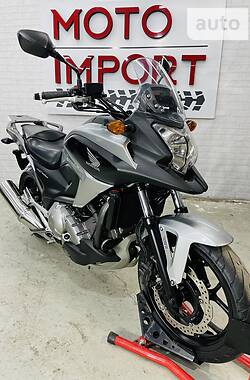 Мотоцикл Спорт-туризм Honda  2013 в 