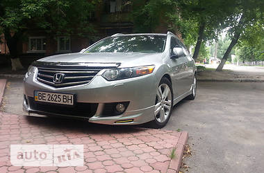 Универсал Honda Accord 2009 в 