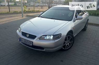 Купе Honda Accord 2000 в Киеве