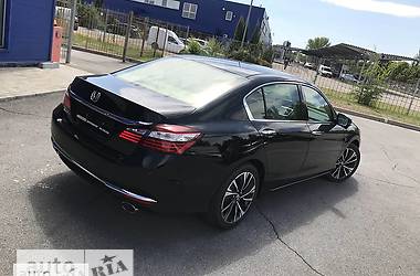 Седан Honda Accord 2017 в Днепре