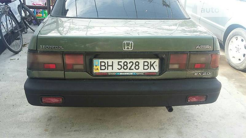 Седан Honda Accord 1988 в Подольске