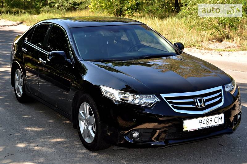 Седан Honda Accord 2012 в Киеве