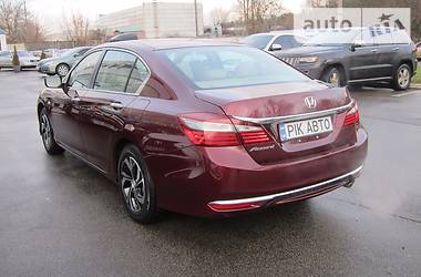 Седан Honda Accord 2015 в Киеве