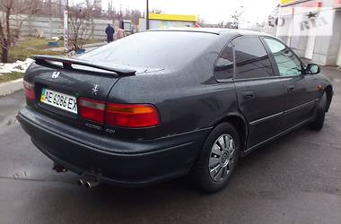 Седан Honda Accord 1993 в Кривом Роге