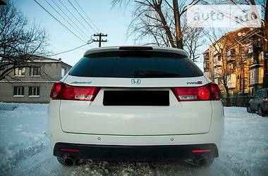 Универсал Honda Accord 2009 в Днепре