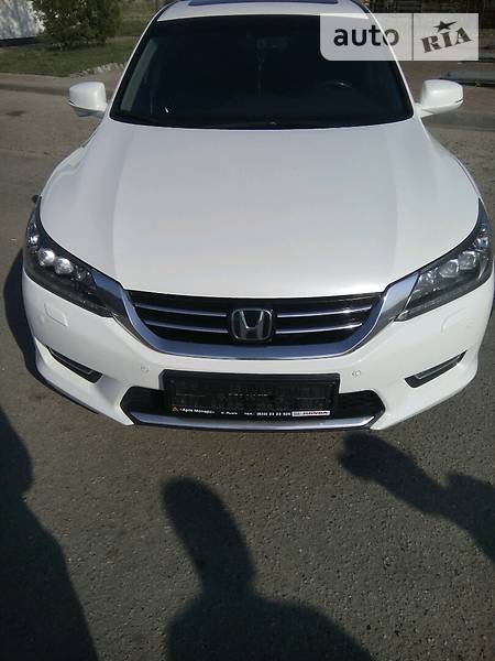 Honda Accord 2014 року