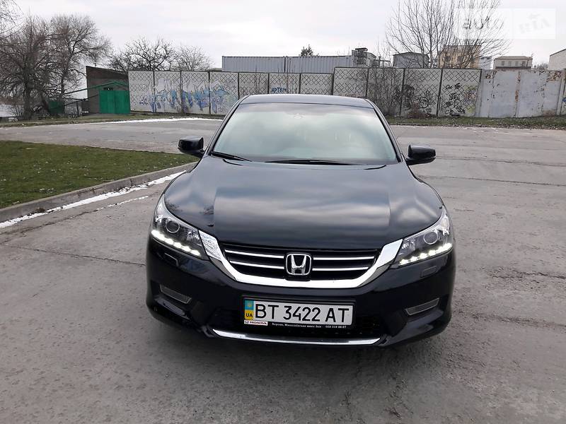 Honda Accord 2013 года