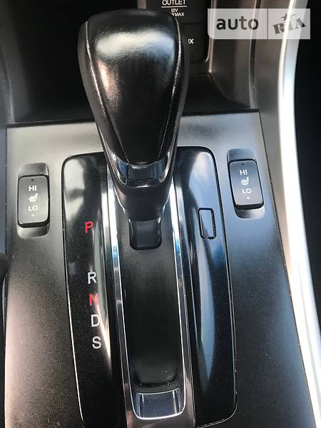 Седан Honda Accord 2012 в Івано-Франківську