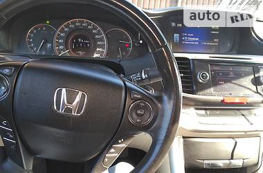 Седан Honda Accord 2013 в Киеве