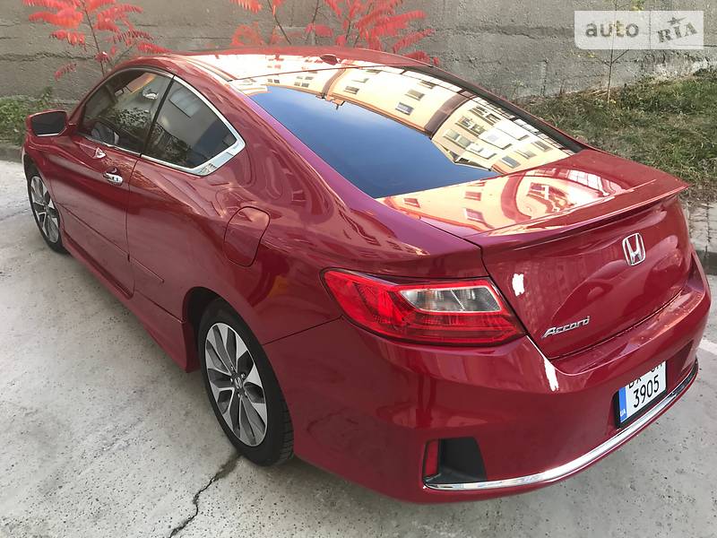 Седан Honda Accord 2012 в Івано-Франківську