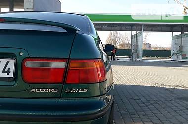 Седан Honda Accord 1995 в Ивано-Франковске