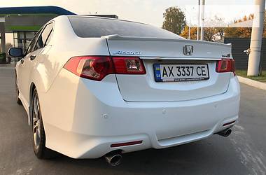 Седан Honda Accord 2012 в Харькове