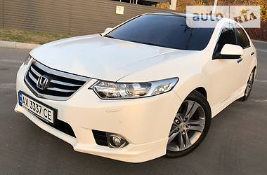 Седан Honda Accord 2012 в Харькове