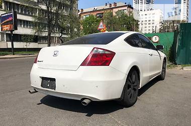 Купе Honda Accord 2008 в Киеве